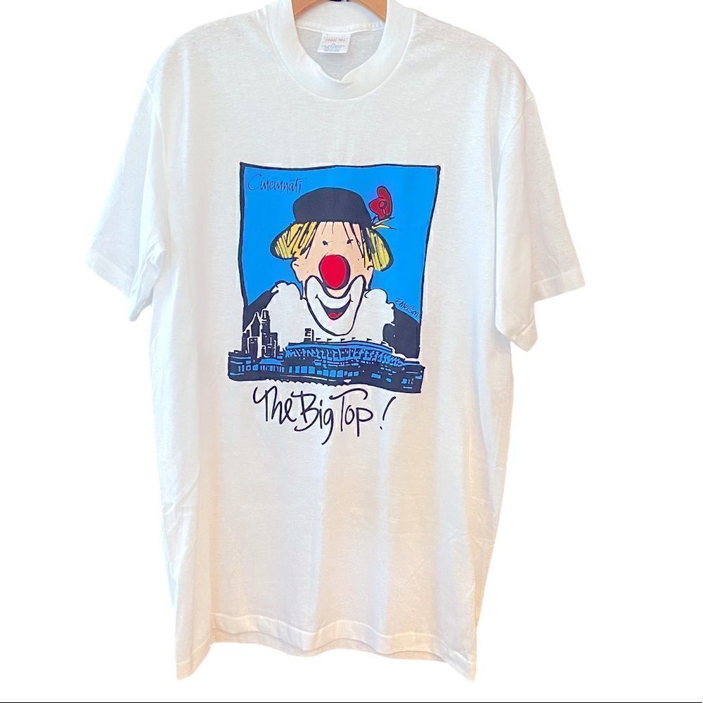 Center Star Sz XL White Vintage Cincinnati Circus The Big Top Emerson T-Shirt